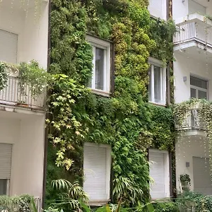 Apartment Fifty Eight Duomo, Milan